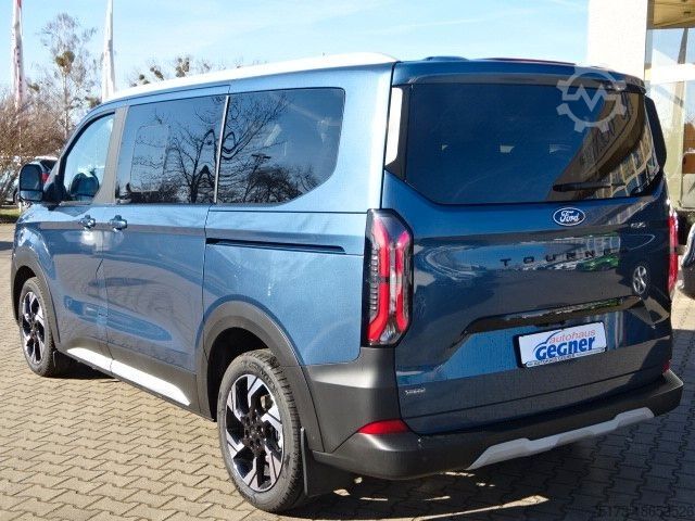 Minibus FORD Tourneo Custom Active 2.5L PHEV AHK 360Kam Pano