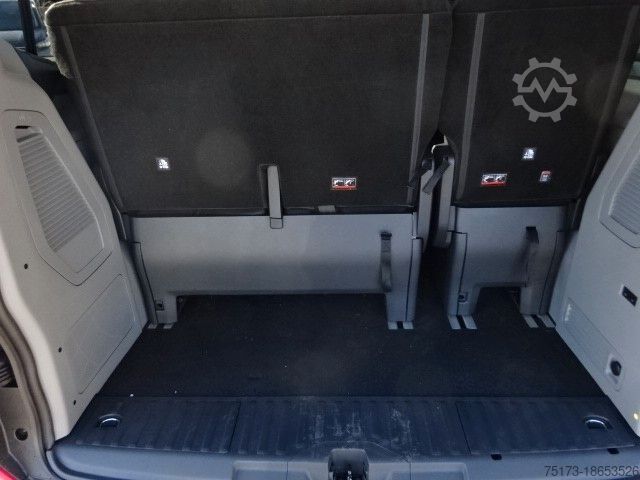 Minibus FORD Tourneo Custom Active 2.5L PHEV AHK 360Kam Pano