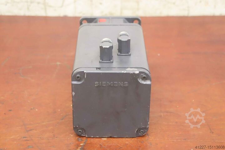 Servomotor Siemens 1 FT5072-1AF71-4AH0