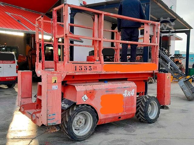 Schaarhoogwerker GENIE GS 2668 RT