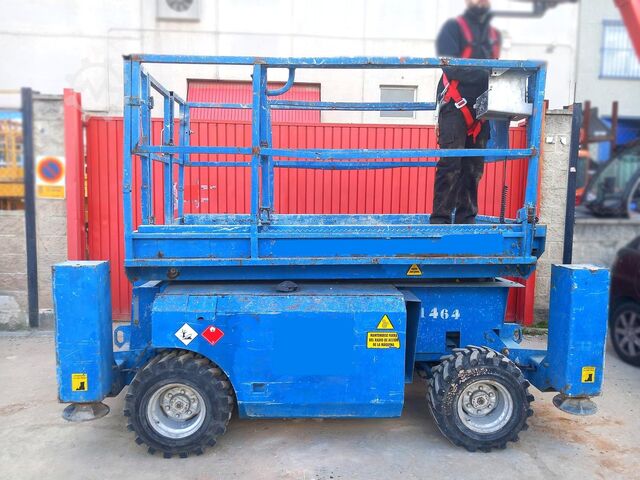 Schaarhoogwerker GENIE GS 2668RT