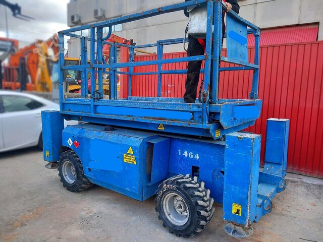 Schaarhoogwerker GENIE GS 2668RT