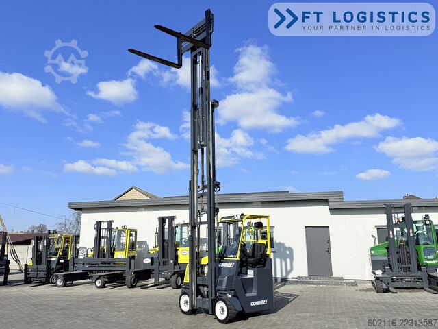 Vierwegvorkheftruck Combilift CB4500 GAS TRIPLEX 6400 FORK POSITIONER