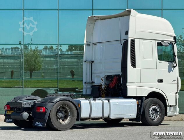 Standard tractor unit DAF XF 440 SUPER SPACE CAB FT 2X TANKS TOP CONDITION