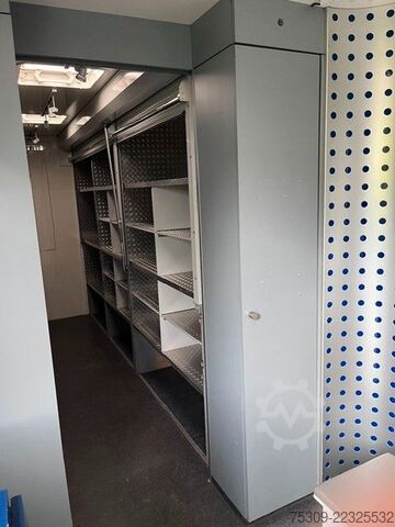 Customized van MERCEDES-BENZ 815 Verkaufsaufbau Markise Klima Standheizung