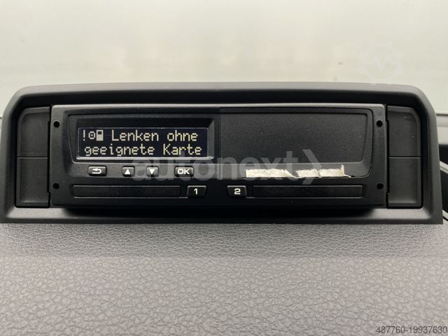 Komercijalno vozilo sa visokim krovom VOLKSWAGEN Crafter 35 Aut. MIXTO *Werkstatt* 5-Sitze+Kamera