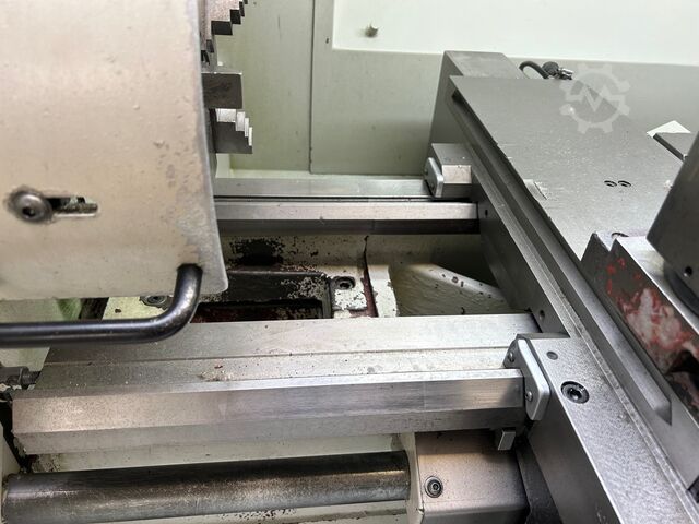 Torno de ciclo controlado Colchester Alpha 1350 XT