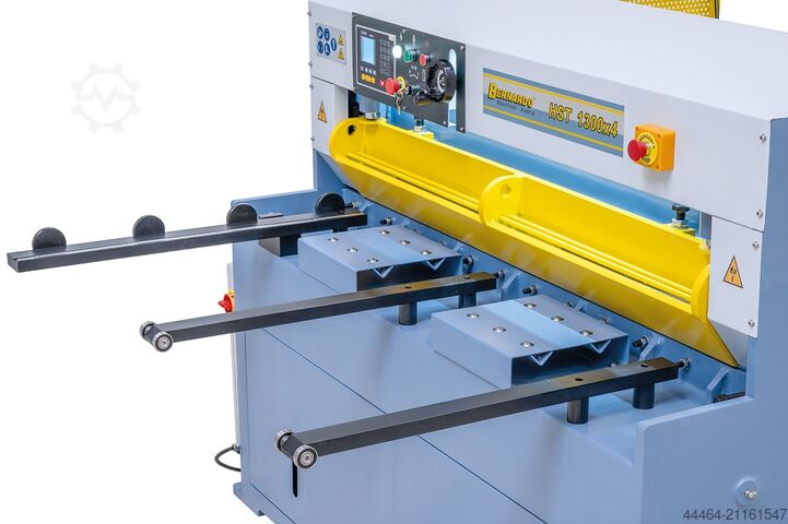 Guilhotina hidráulica Bernardo HST 1300 x 4