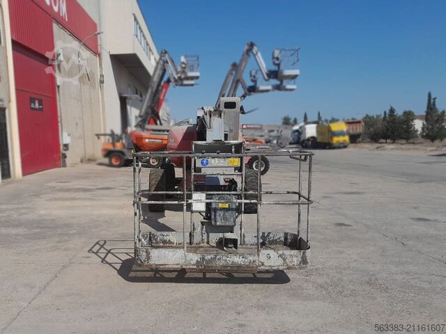 Plataforma de trabalho telescópica articulada Manitou 180ATJ