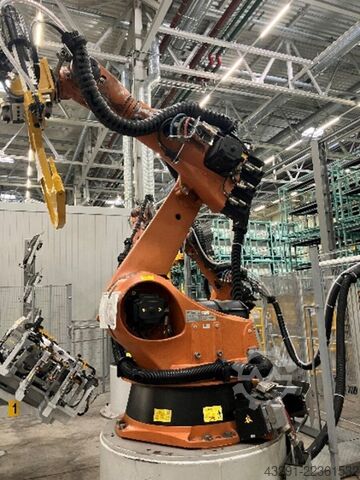 Průmyslový robot KUKA KR 240-2 2000 Seriennr. 910453