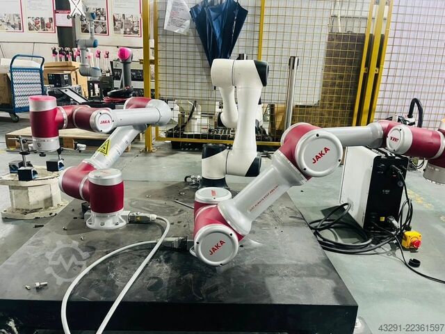 Robot industriale Cobot JAKA ZU 7, CAB 12