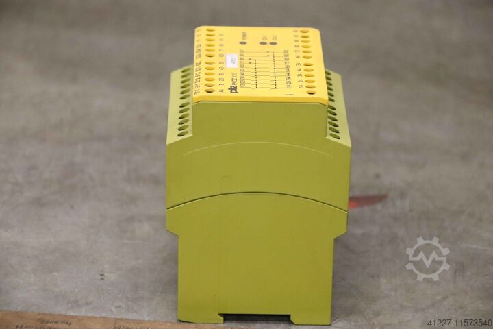 Relè di sicurezza pilz PNOZ X10.1 24VDC 6n/o 4n/c 3LED