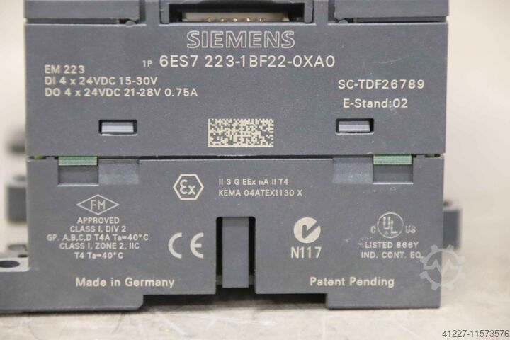 Kompaktowy procesor Siemens 6ES7214-1BD23-0XB0 / 6ES7 2223-1BF22-0XA0