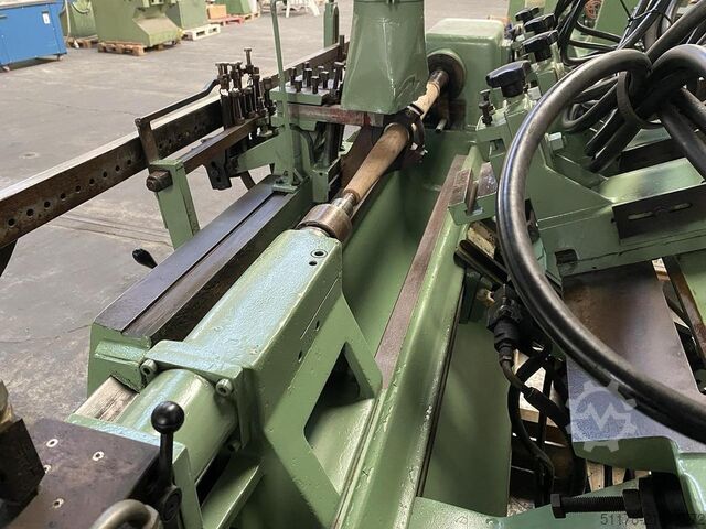 OMA 90/A Torno para madera automático con alimentador, longitud máxima de pieza 900 mm OMA OMA 90/A