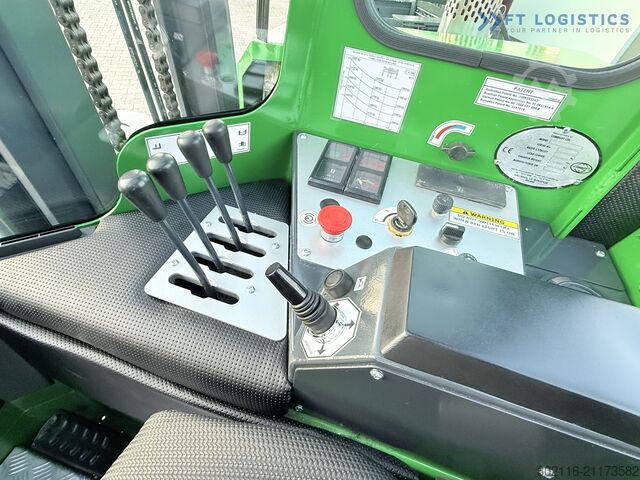 Carretilla retráctil de 4 vías Combilift C4500 / DIESEL / DUPLEX  WIDE POSITIONER