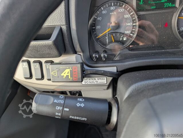 Truck-mounted crane van Fuso Canter 9C18 Fassi M40 Pritsche 4,5 m