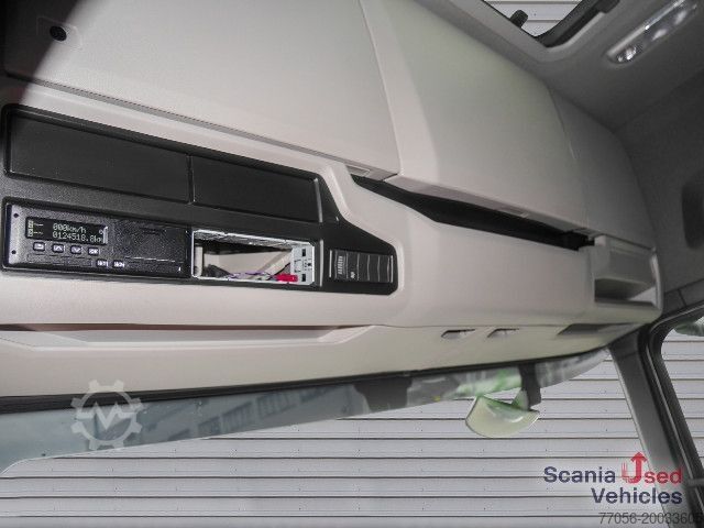 Volume trekker Scania R 460 A4x2EB - SUPER -