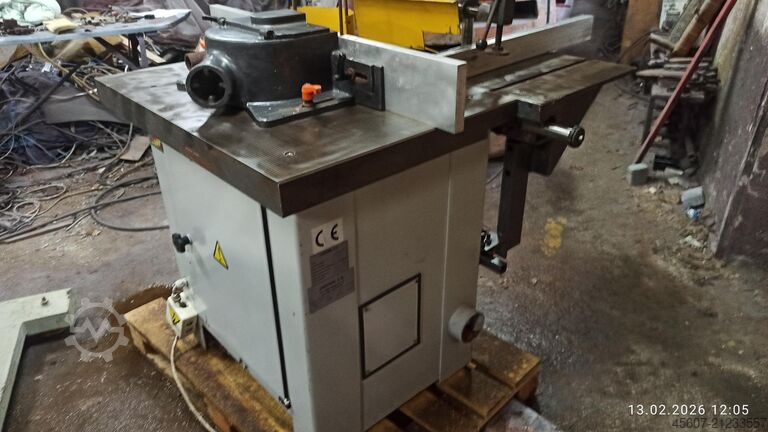 Milling machine with side table JAROMA DF-1
