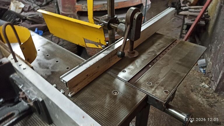 Milling machine with side table JAROMA DF-1