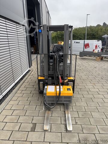 Elektromos – 3 kerék Jungheinrich EFG 215