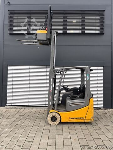 Elektromos – 3 kerék Jungheinrich EFG 215