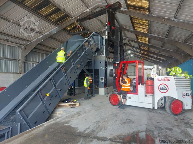 Enkele shredder Vecoplan VAZ2000