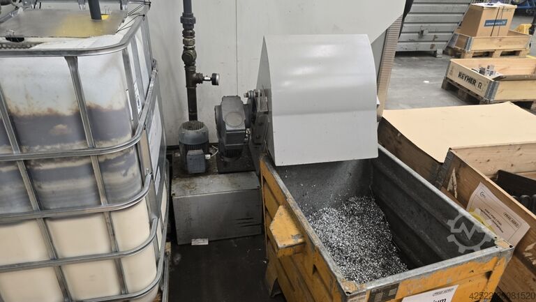 Bearbeitungszentrum - Vertikal DECKEL DMC 65 V