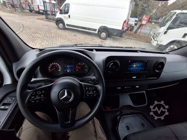 Furgon skrzyniowy MERCEDES-BENZ Sprinter III Pritsche RWD/AWD 511/514/516 CDI RW