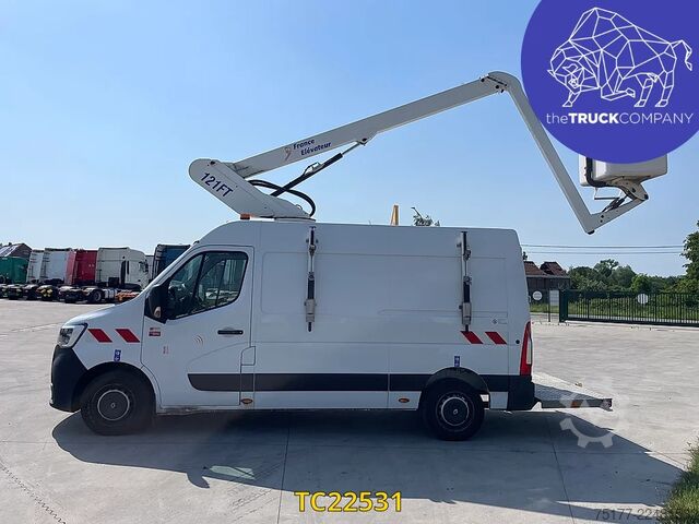 Plate-forme de levage Renault Master