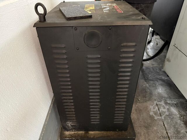 Horizontal-Bearbeitungszentrum Doosan HC 400