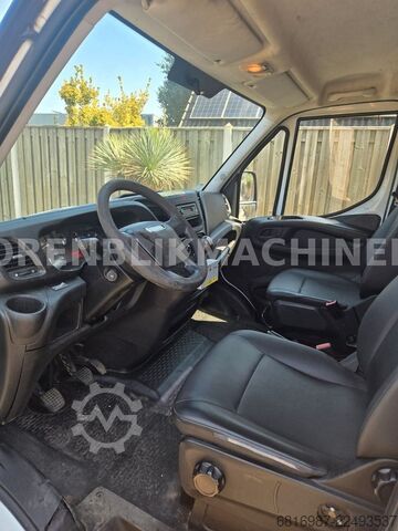 Radna platforma montirana na kamionu IVECO 35S14