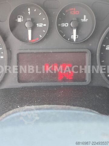 Radna platforma montirana na kamionu IVECO 35S14