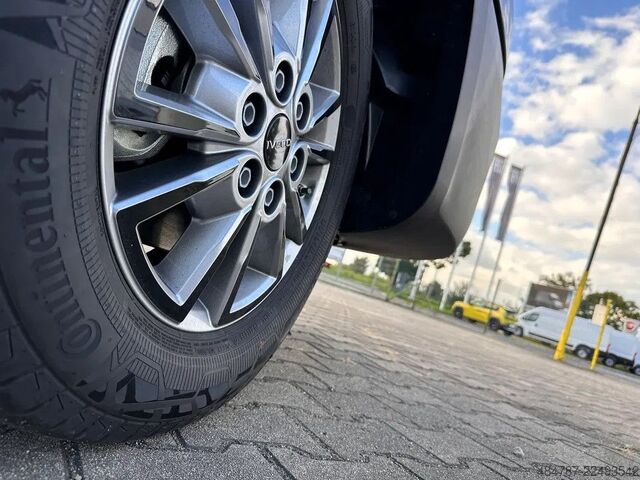 Takelwagen IVECO Daily 35S18 35S18 LED NAVIAHK + Tacho