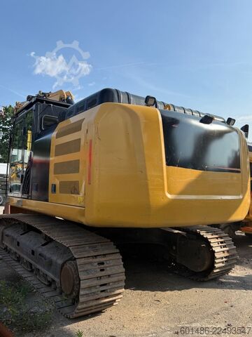 Rupsgraver CATERPILLAR 330 F