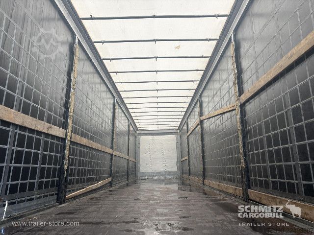 Semi-reboque aberto com lona Schmitz Cargobull Semitrailer Curtainsider Standard