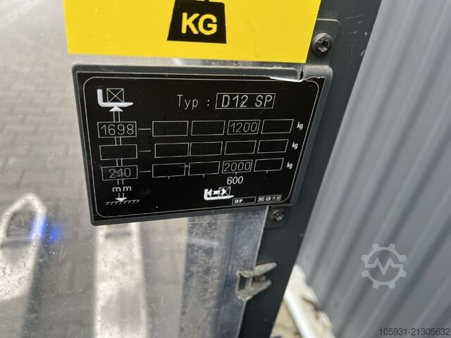 Stand-on stacker Linde D12SP