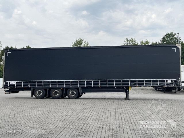 Semiremorcă deschisă cu prelată Schmitz Cargobull Curtainsider Mega Getränke