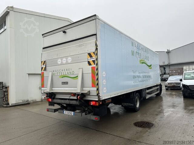 Camião de caixa fechada Iveco 140e25