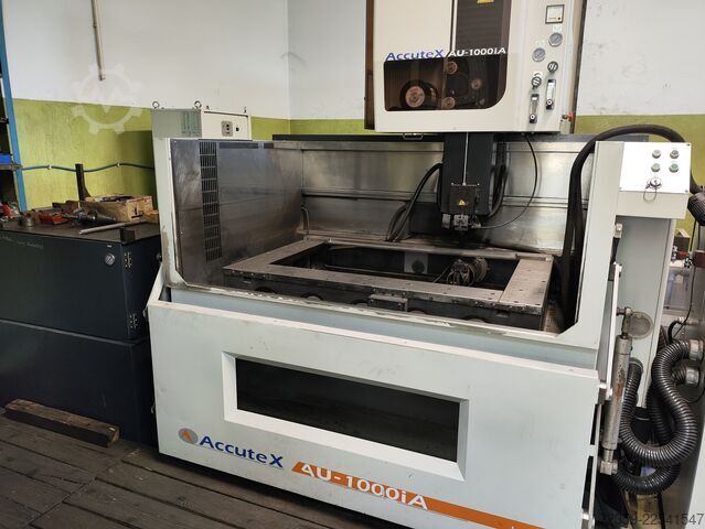 Tel erozyon makinesi AccuteX AU-1000iA