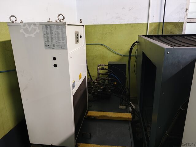 Tel erozyon makinesi AccuteX AU-1000iA