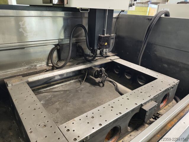 Tel erozyon makinesi AccuteX AU-1000iA
