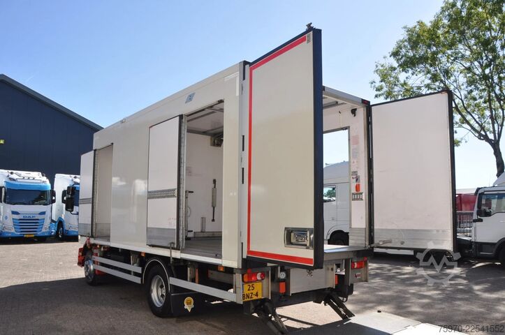 Gekoeld/bevroren transport Volvo FL 250 CARRIER SUPRA 850 Mt D+E / DHOLLANDIA / ...