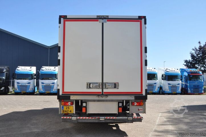 Gekoeld/bevroren transport Volvo FL 250 CARRIER SUPRA 850 Mt D+E / DHOLLANDIA / ...