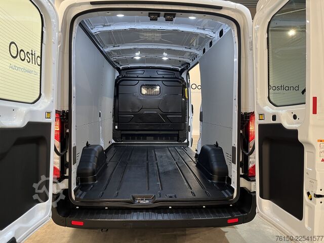 Dobozos furgon Ford Transit 350 2.0 TDCI L3H2 Trend 130 PK Automaat...