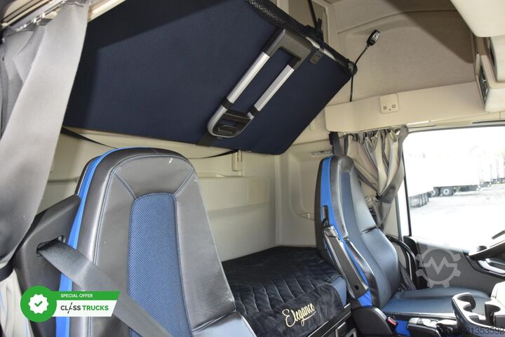 Standaard trekker VOLVO FH 460 Globetrotter XL Varios i-Save