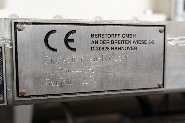 Γραμμή ανάμιξης Berstorff ZE 25 compounding line