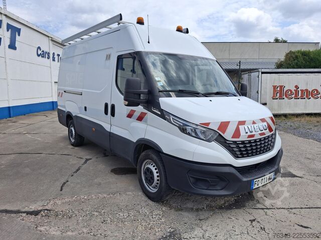 Skåpbil IVECO DAILY 35S14 - V12 - HI-MATIC - E6d