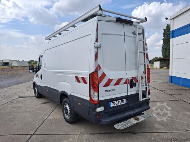 Skåpbil IVECO DAILY 35S14 - V12 - HI-MATIC - E6d