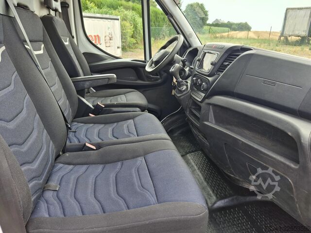 Skåpbil IVECO DAILY 35S14 - V12 - HI-MATIC - E6d