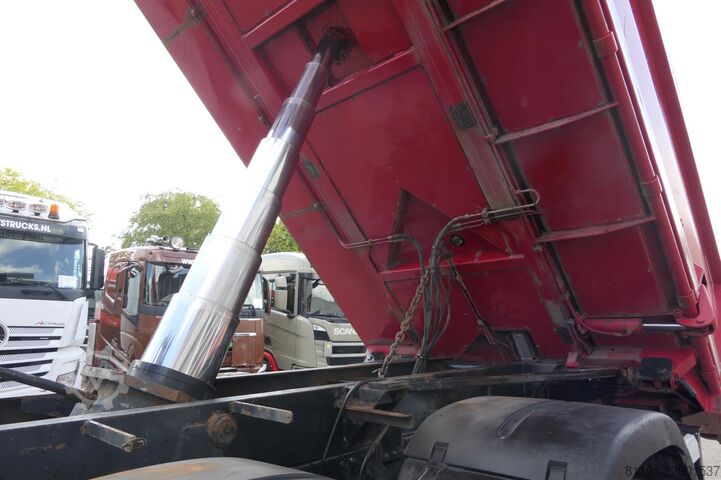 Camião basculante com grua MAN TGS 26.480 | 6X6 | 2 Side Tipper + Hydraulic du...